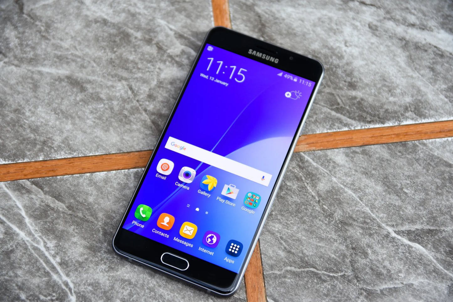 SAMSUNG